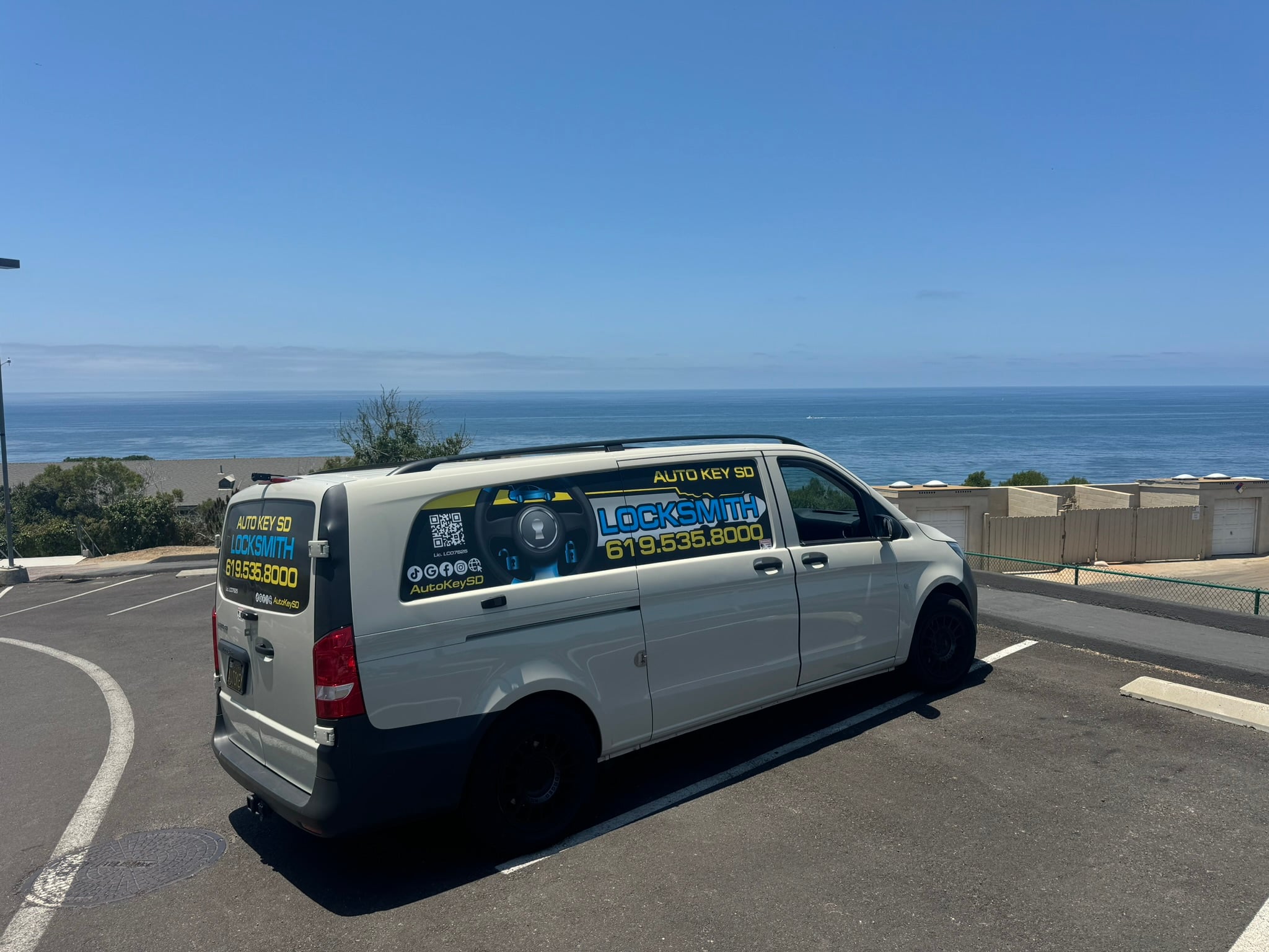Auto Key SD branded mobile locksmith service van