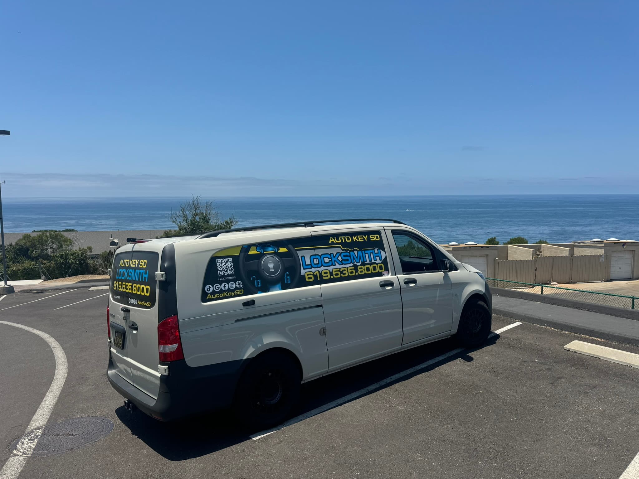 Auto Key SD branded mobile locksmith service van
